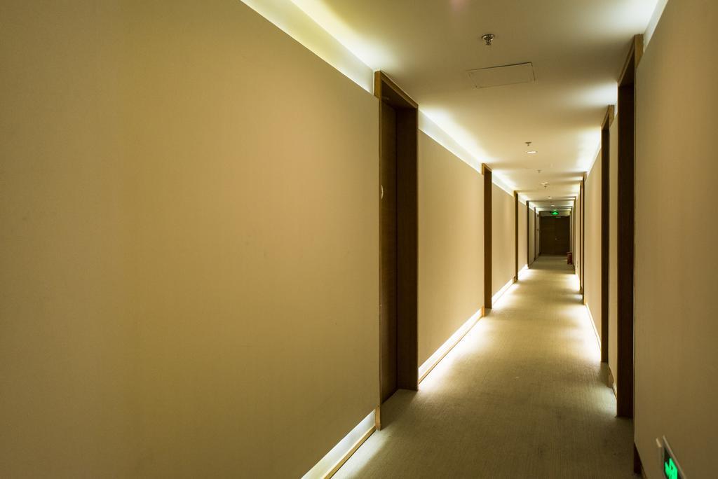 เจไอ โฮเต็ล เซี่ยงไฮ้ หงเฉียว เวสต์ จงซานโร้ด Hotel ภายนอก รูปภาพ